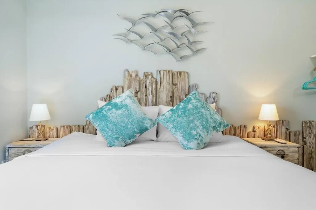 Serene 4Br Palm Beach Villa Beach Rose By Bocobay 0*,  Aruba